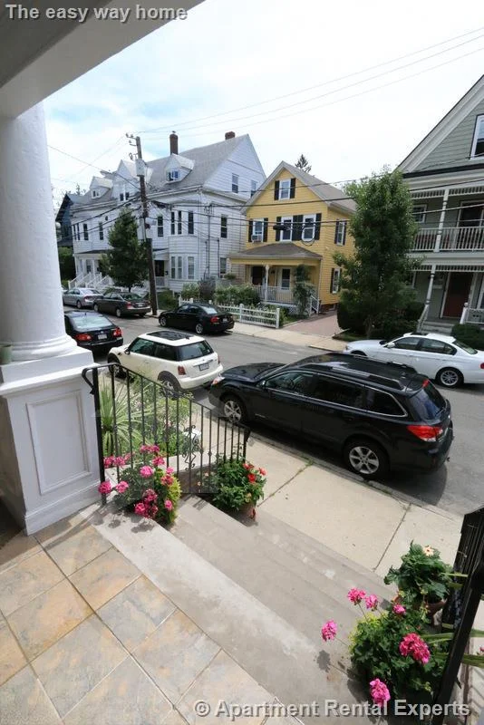 3 bed, 1 bath apartment for rent at 19 Park Ave Unit 2, Davis Square — photo 16 of 18