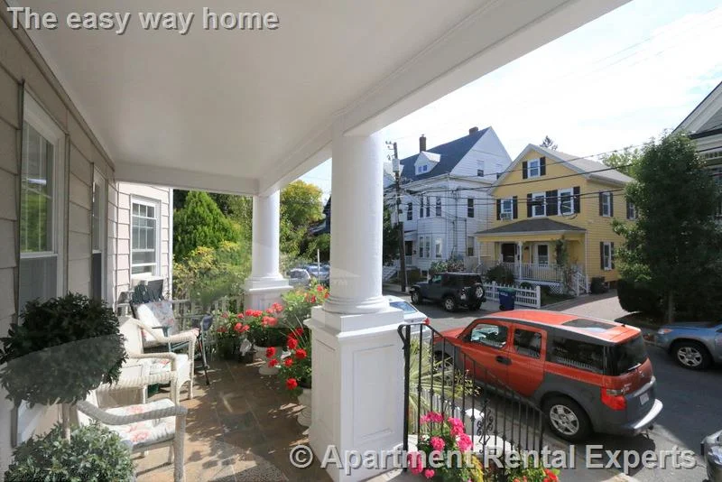 5 bed, 2 bath apartment for rent at 19 Park Ave Unit 3, Davis Square — photo 2 of 26