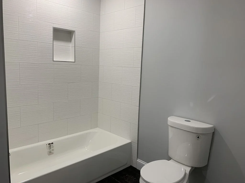 3 bed, 1 bath apartment for rent at 19 Park St Unit 1, Glenwood — photo 4 of 10