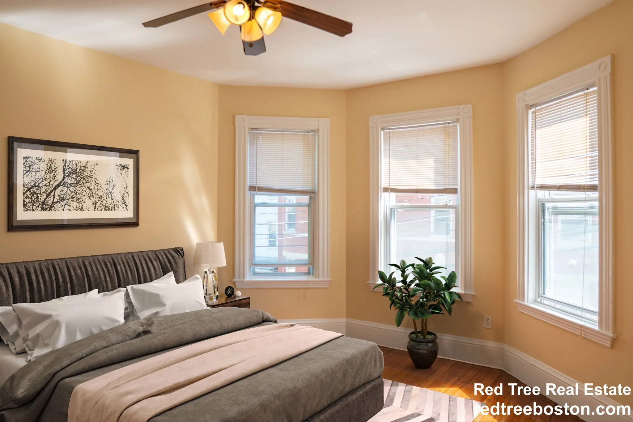 6 bed, 2 bath apartment for rent at 19 Parker Hill Ave Unit 1, Mission Hill — photo 3 of 33