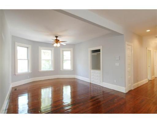 6 bed, 2 bath apartment for rent at 19 Parker Hill Ave Unit 3, Mission Hill — photo 7 of 19