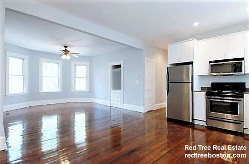6 bed, 2 bath apartment for rent at 19 Parker Hill Ave Unit 3A, Mission Hill — photo 5 of 18
