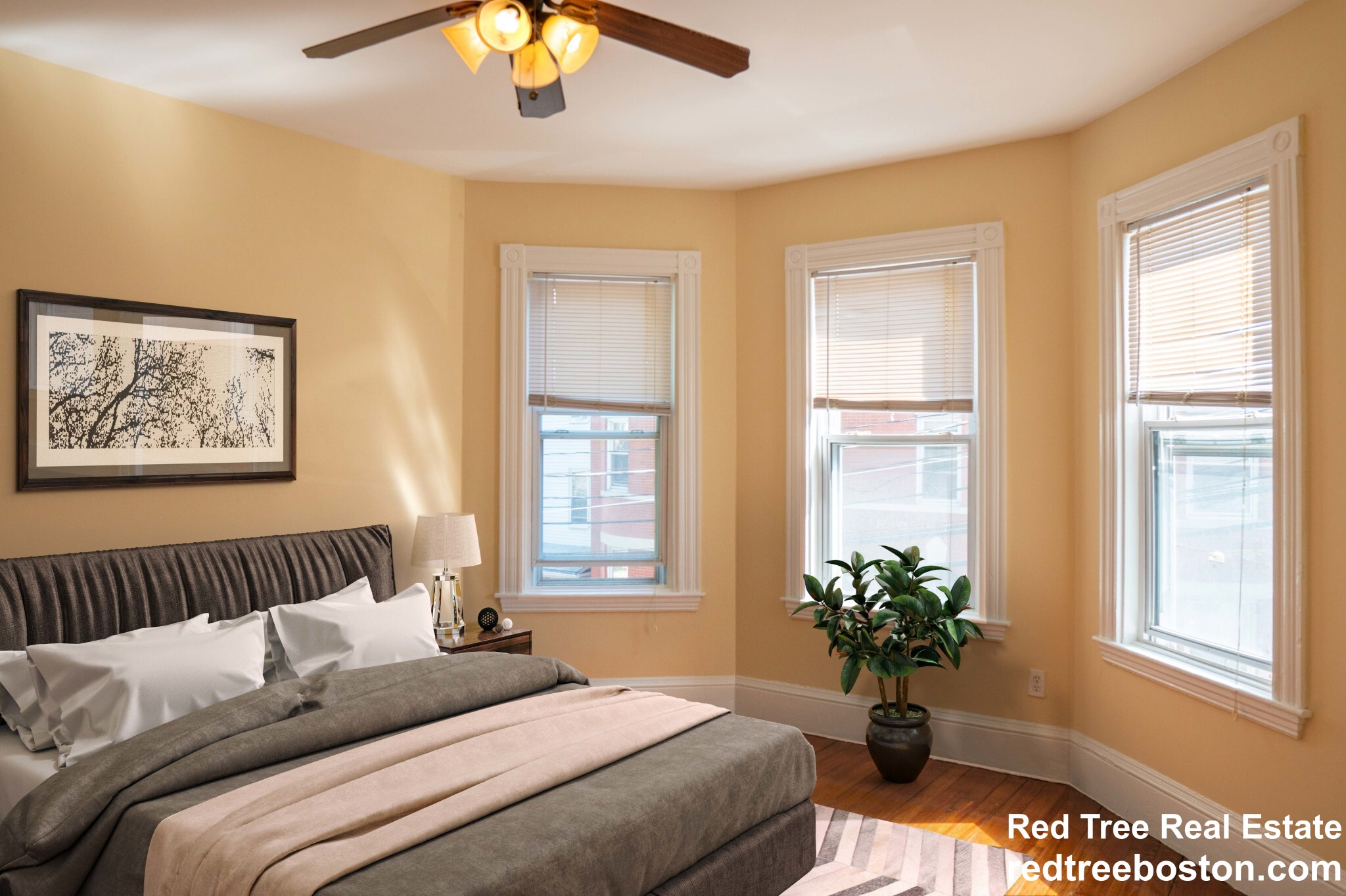 6 bed, 2 bath apartment for rent at 19 Parker Hill Ave Unit 3A, Mission Hill — photo 3 of 18