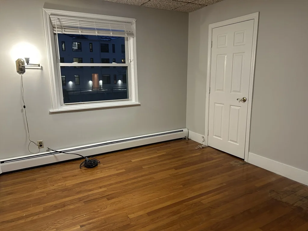 2 bed, 1 bath apartment for rent at 19 Pearl St Unit 2, Malden — photo 7 of 10