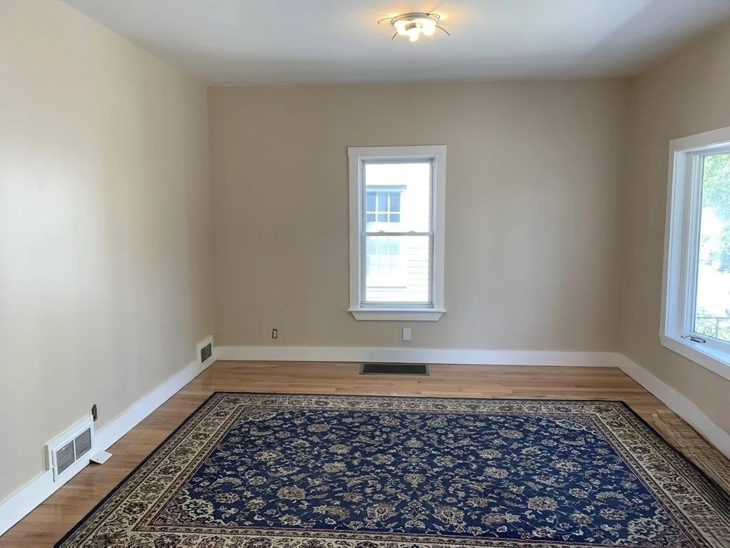 5 bed, 2 bath apartment for rent at 19 Perry St Unit 1, Ward Two — photo 3 of 28