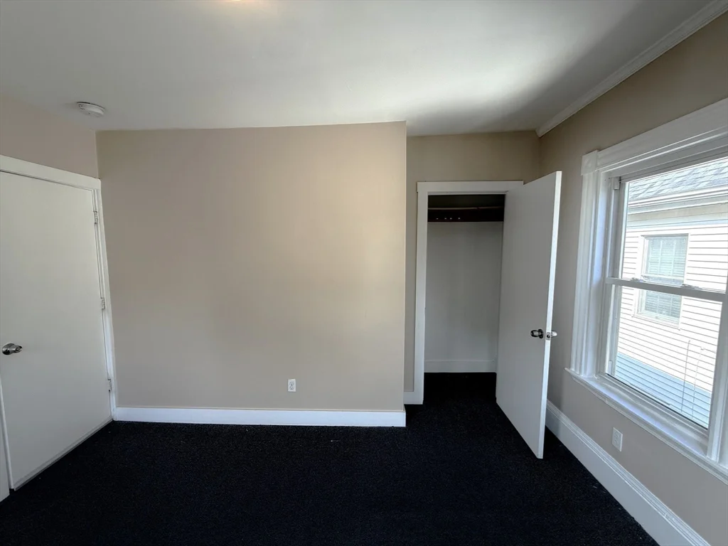 5 bed, 2 bath apartment for rent at 19 Perry St Unit 1, Ward Two — photo 22 of 28