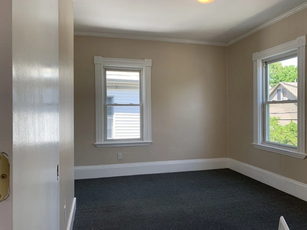 5 bed, 2 bath apartment for rent at 19 Perry St Unit 1, Ward Two — photo 11 of 28