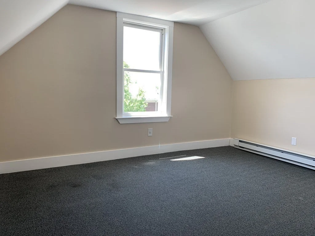 5 bed, 2 bath apartment for rent at 19 Perry St Unit 1, Ward Two — photo 12 of 28