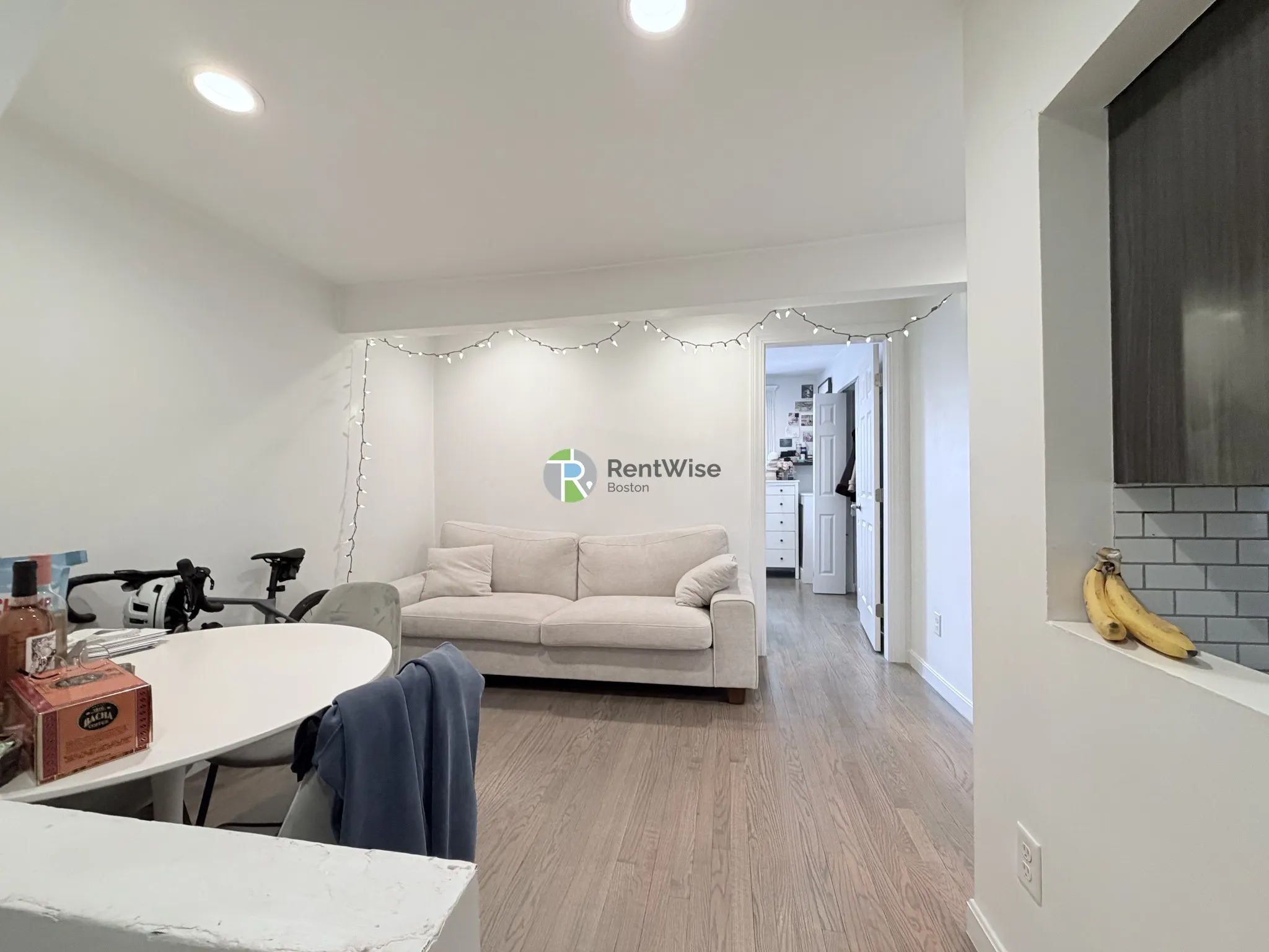 2 bed, 1 bath apartment for rent at 19 Peterborough St Unit 16, Fenway — photo 2 of 15