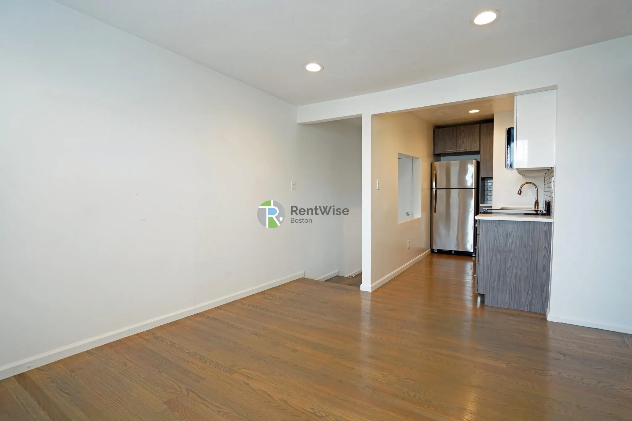 2 bed, 1 bath apartment for rent at 19 Peterborough St Unit 17, Fenway — photo 3 of 15