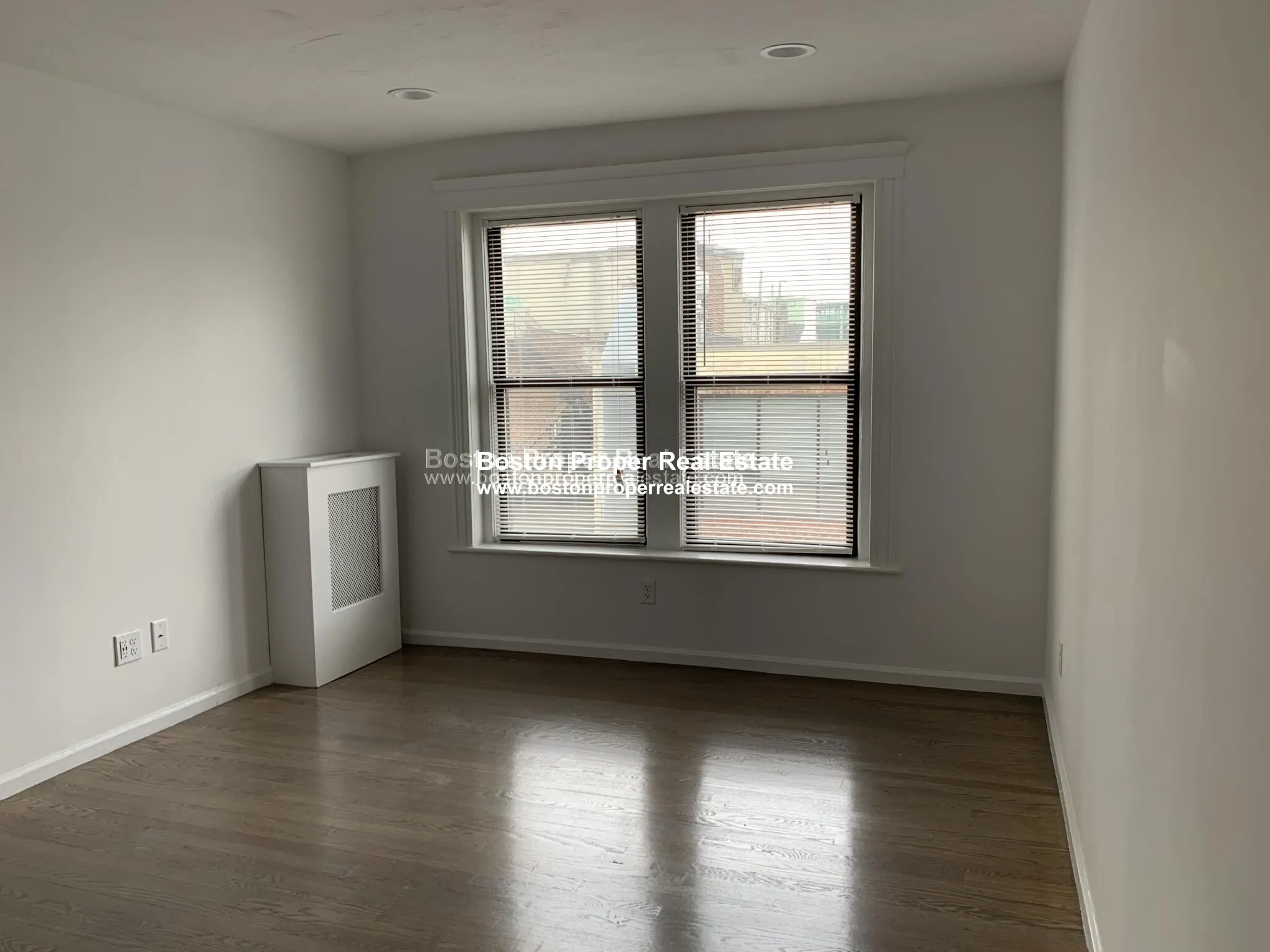 2 bed, 1 bath apartment for rent at 19 Peterborough St Unit 17, Fenway — photo 2 of 11