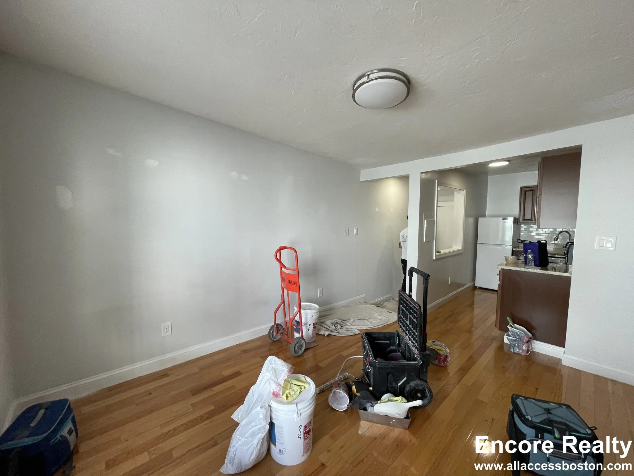 2 bed, 1 bath apartment for rent at 19 Peterborough St Unit 19-4, Fenway — photo 3 of 12