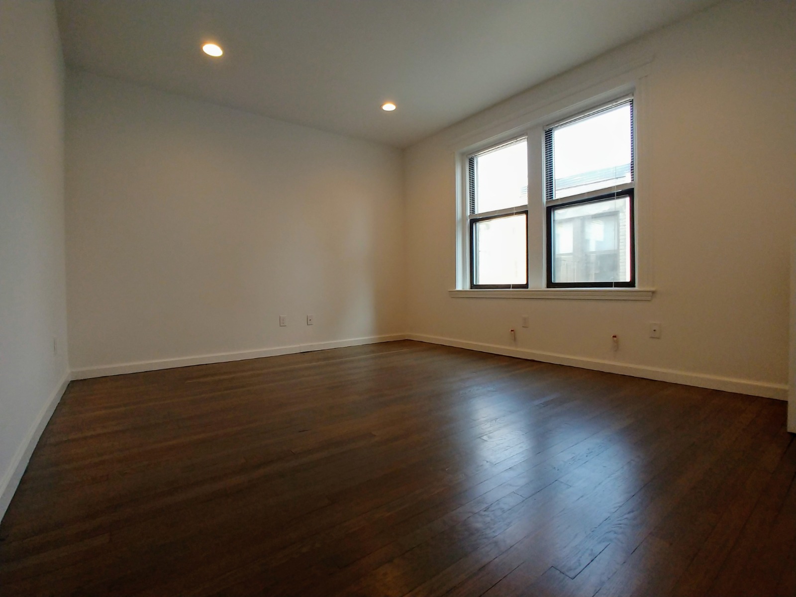 Studio bed, 1 bath apartment for rent at 19 Peterborough St Unit 21, Fenway — photo 2 of 7