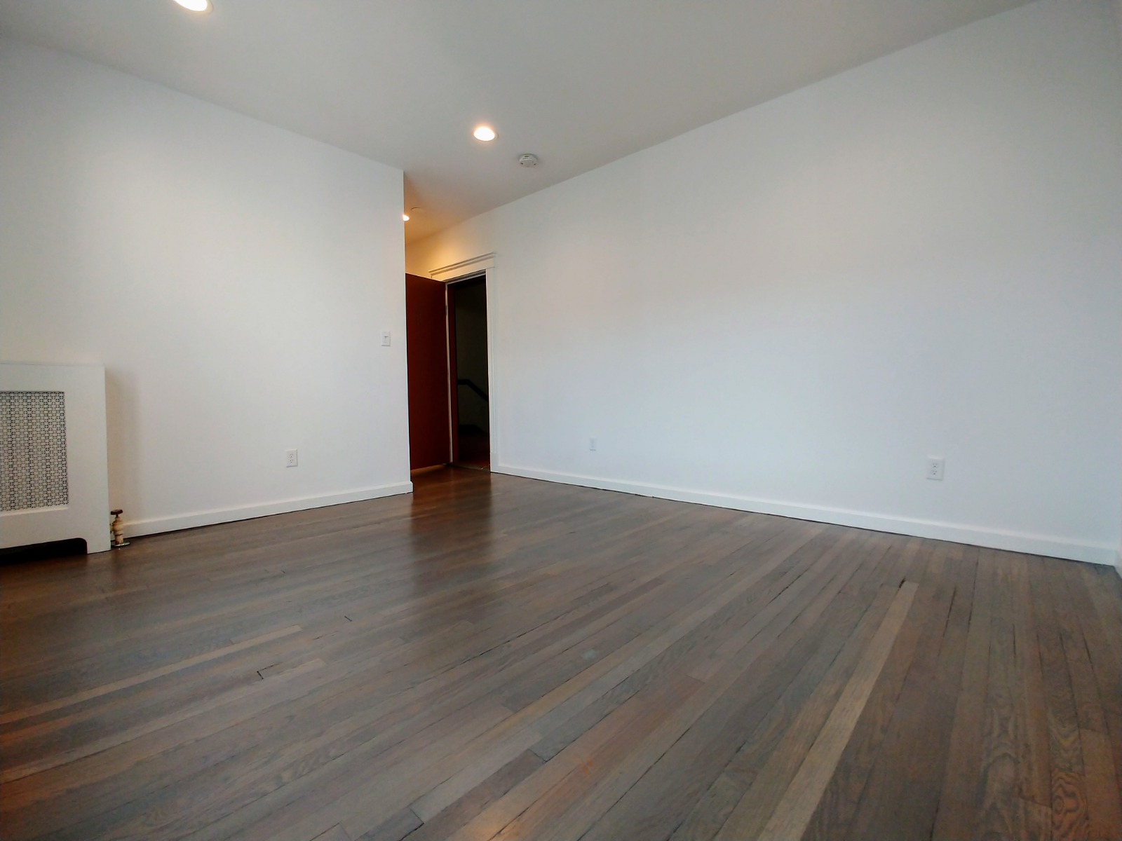 Studio bed, 1 bath apartment for rent at 19 Peterborough St Unit 21, Fenway — photo 3 of 7