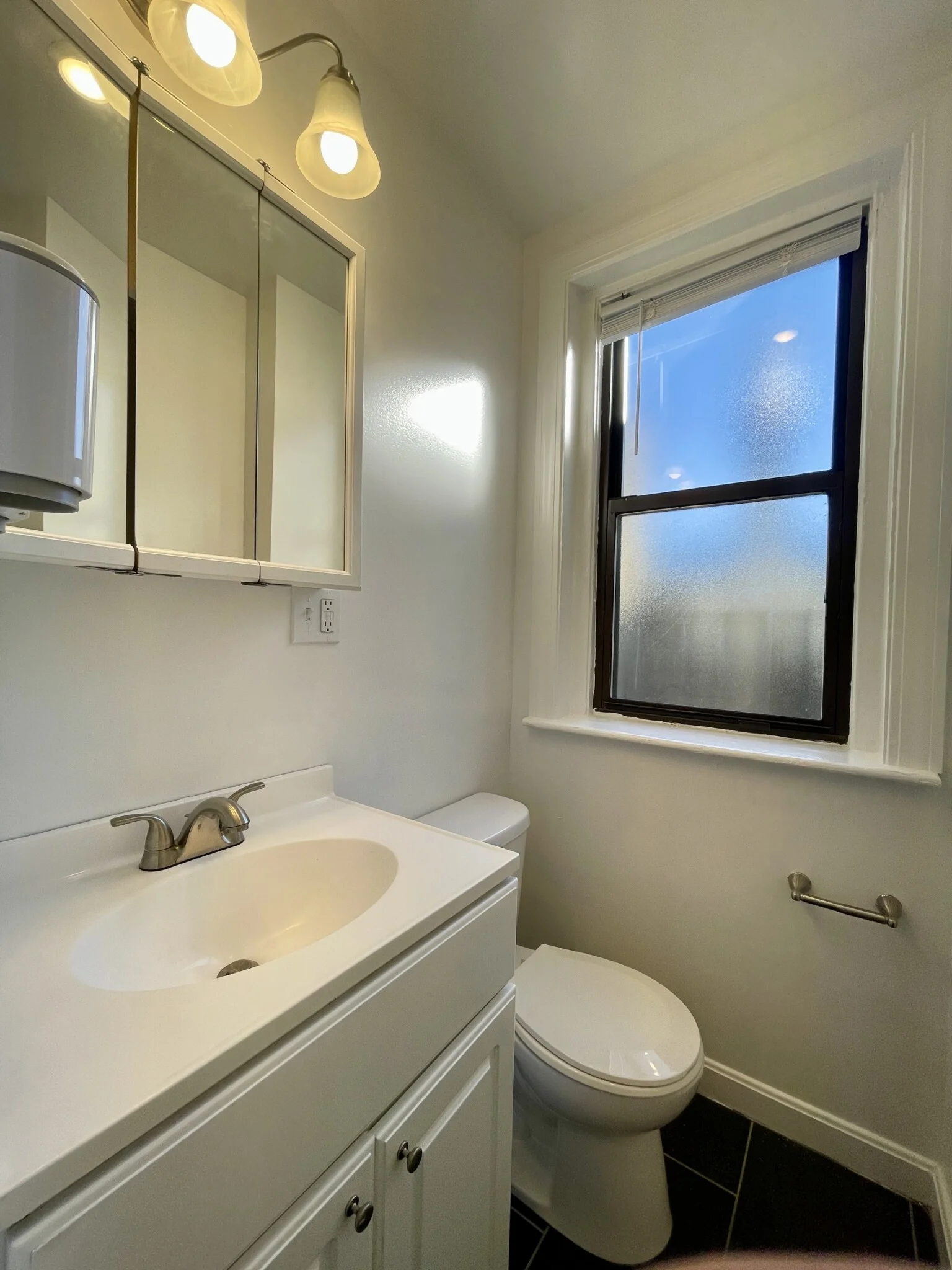 2 bed, 1 bath apartment for rent at 19 Peterborough St Unit 22, Fenway — photo 17 of 19