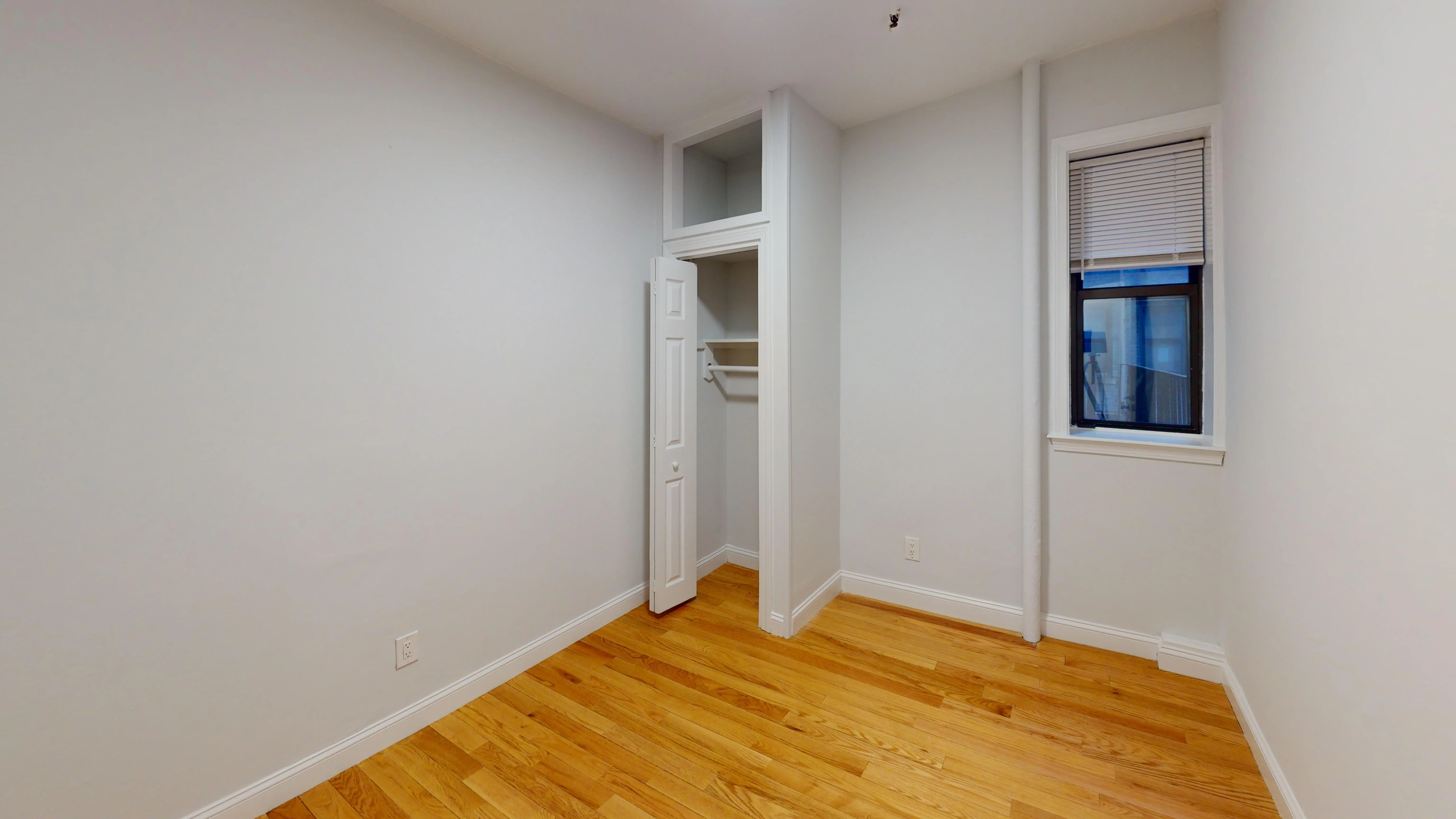 2 bed, 1 bath apartment for rent at 19 Peterborough St Unit 4, Fenway — photo 4 of 4