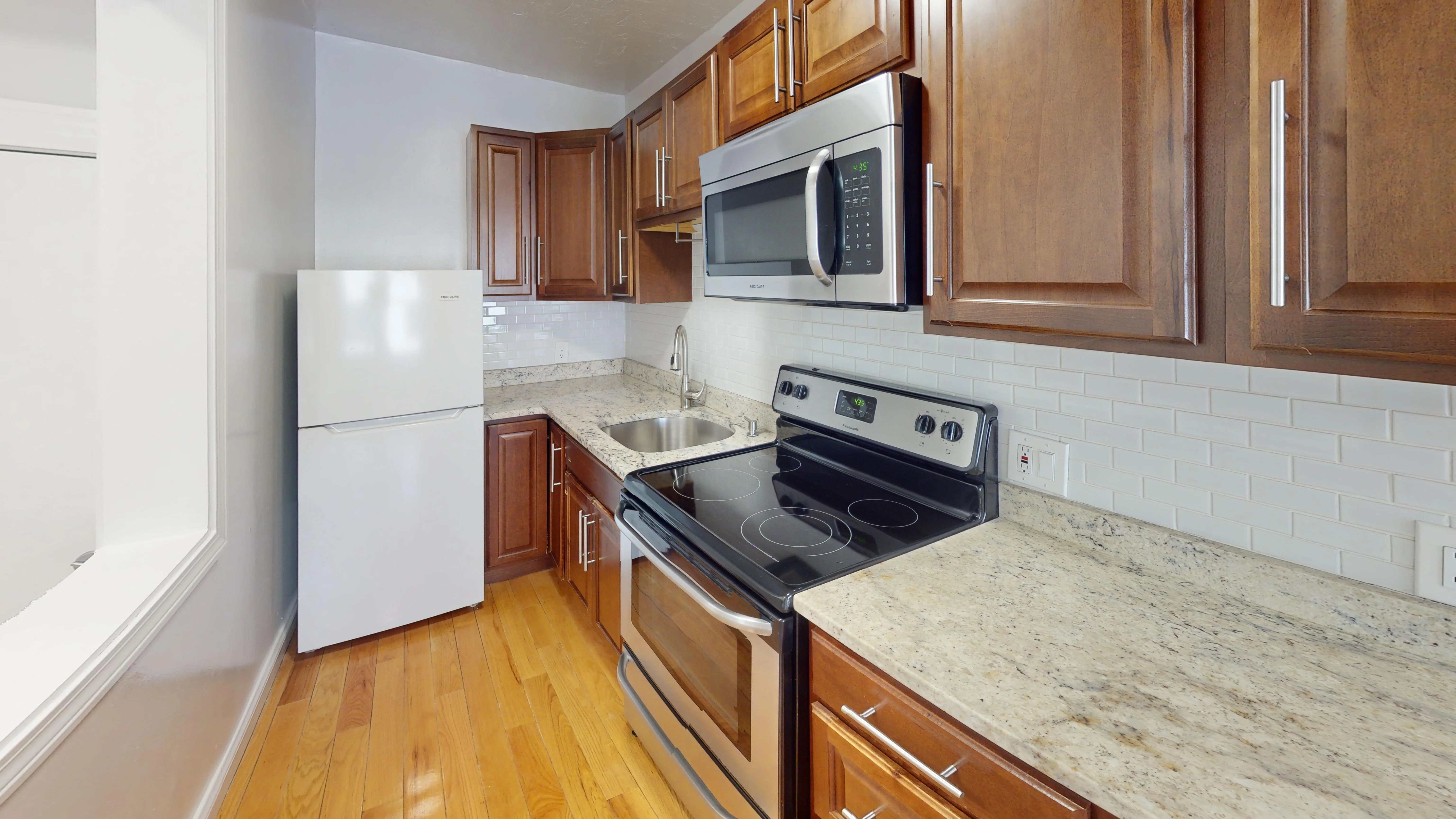 2 bed, 1 bath apartment for rent at 19 Peterborough St Unit 4, Fenway