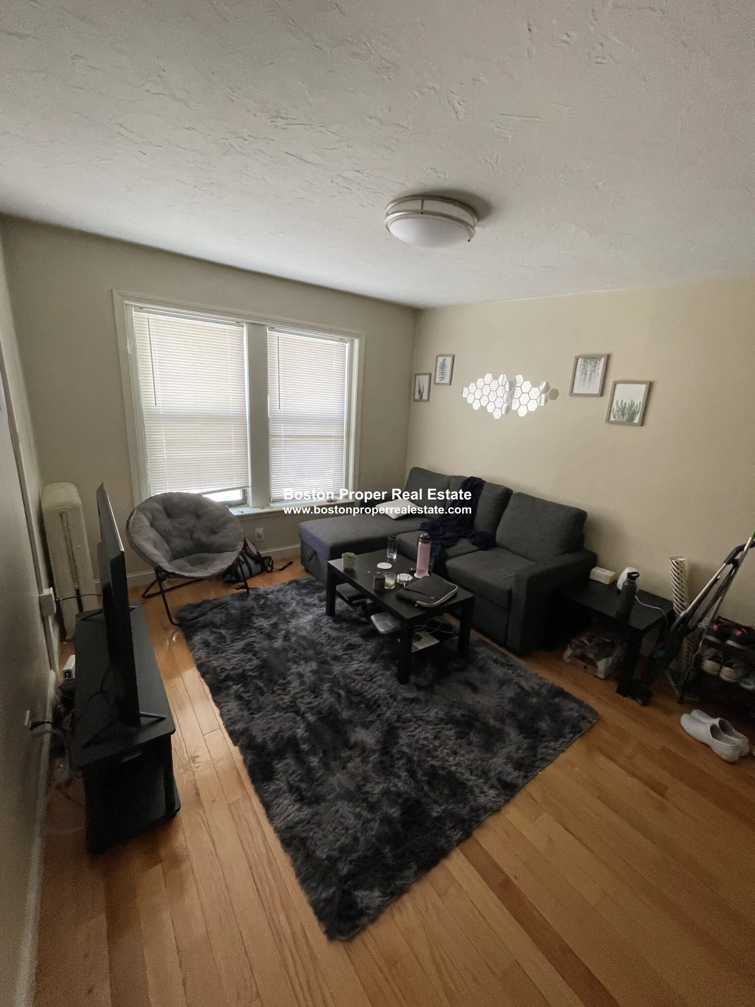2 bed, 1 bath apartment for rent at 19 Peterborough St Unit 4, Fenway — photo 3 of 10
