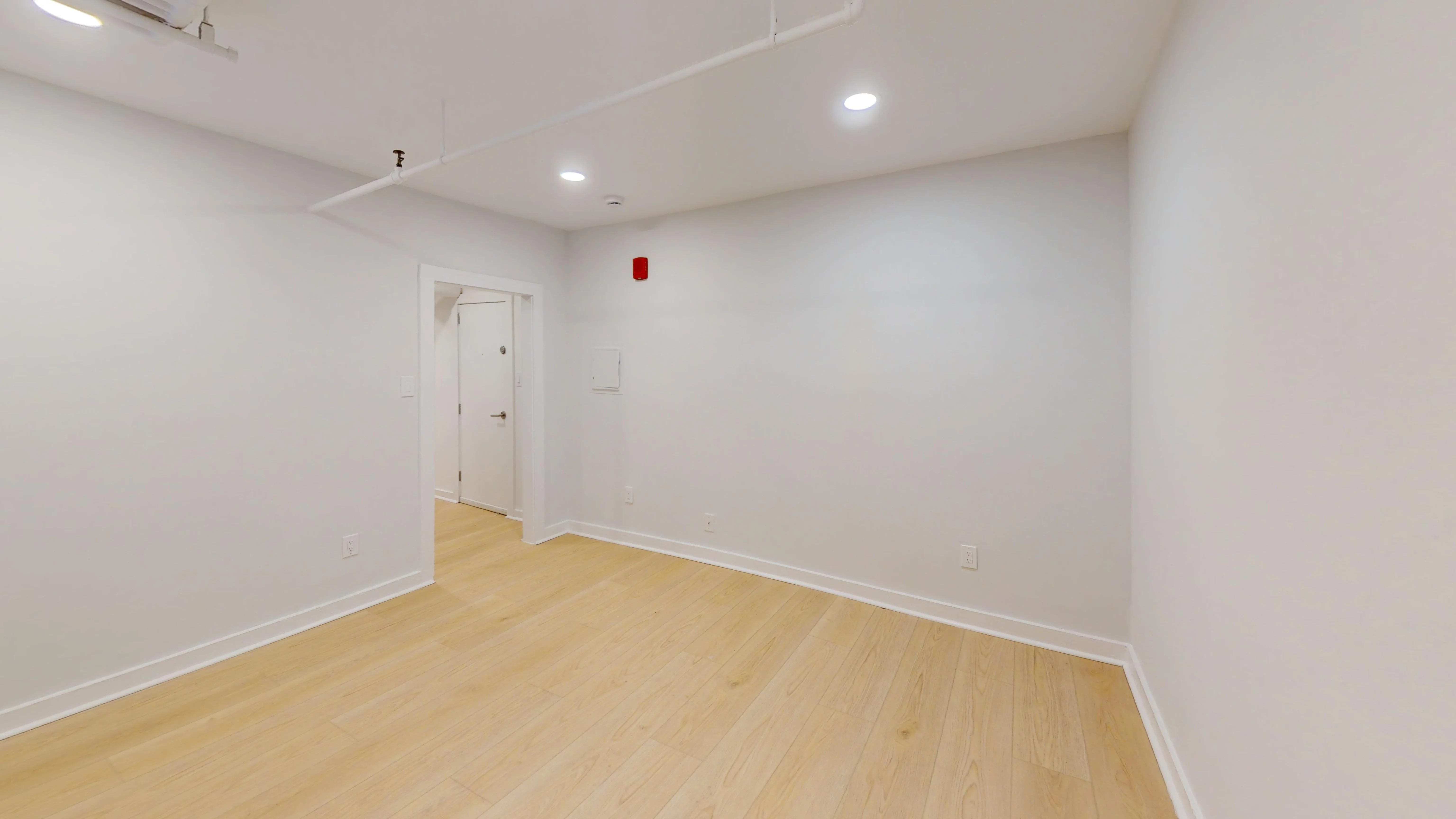 Studio bed, 1 bath apartment for rent at 19 Peterborough St Unit A, Fenway — photo 3 of 3