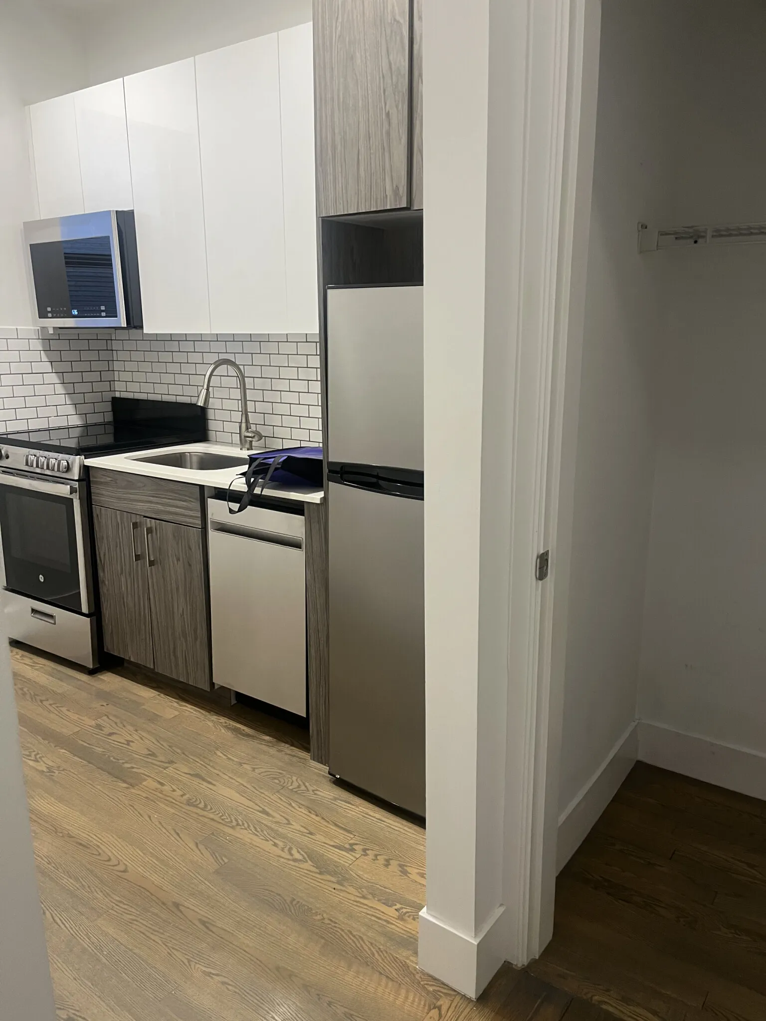 Studio bed, 1 bath apartment for rent at 19 Peterborough St Unit U15, Fenway — photo 1 of 14