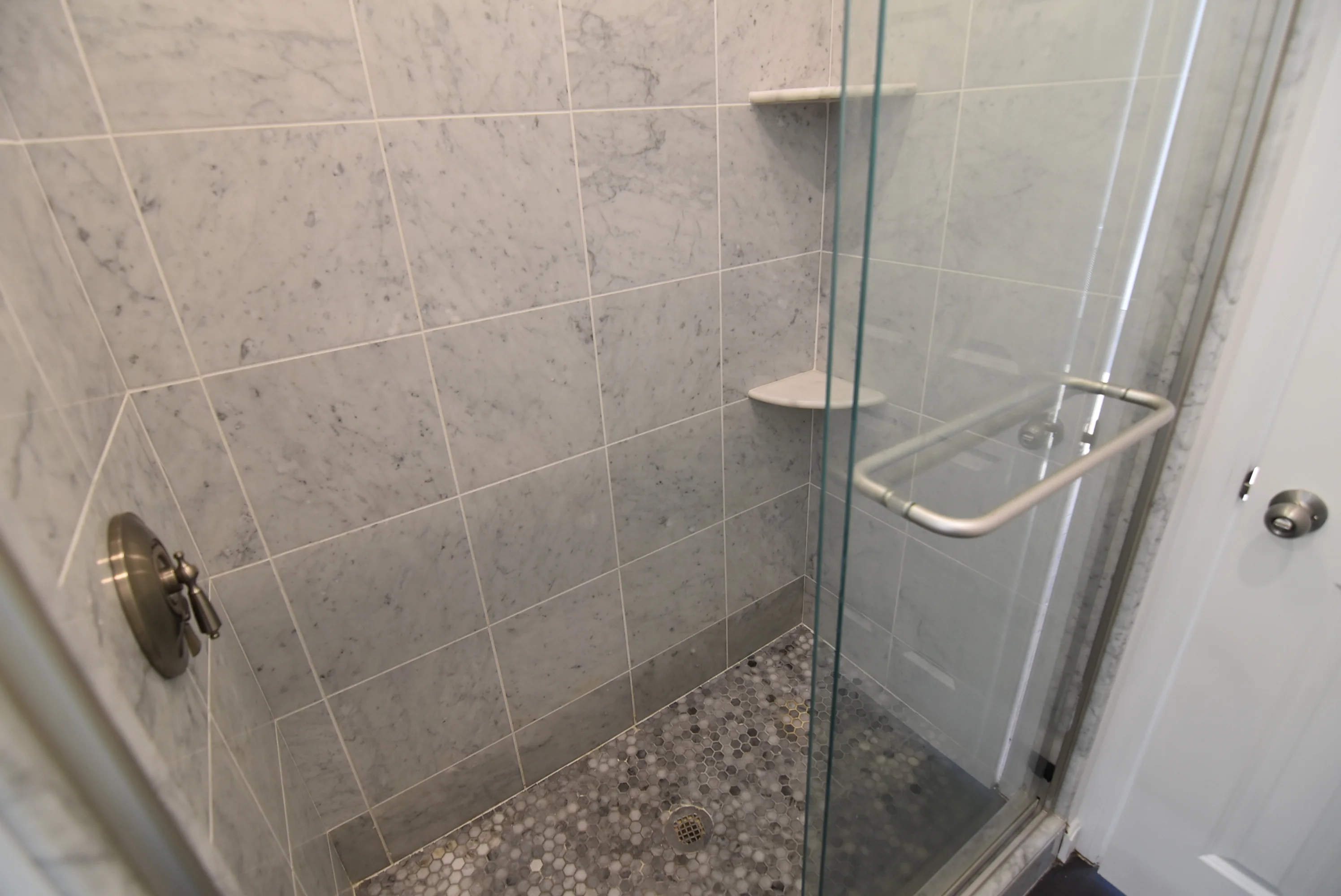 2 bed, 1 bath apartment for rent at 19 Peterborough Unit 23, Fenway — photo 4 of 8