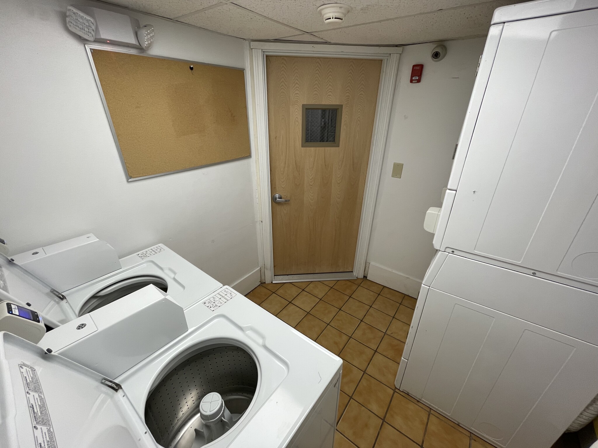 Studio bed, 1 bath apartment for rent at 19 Peterborough Unit 5, Fenway — photo 2 of 2