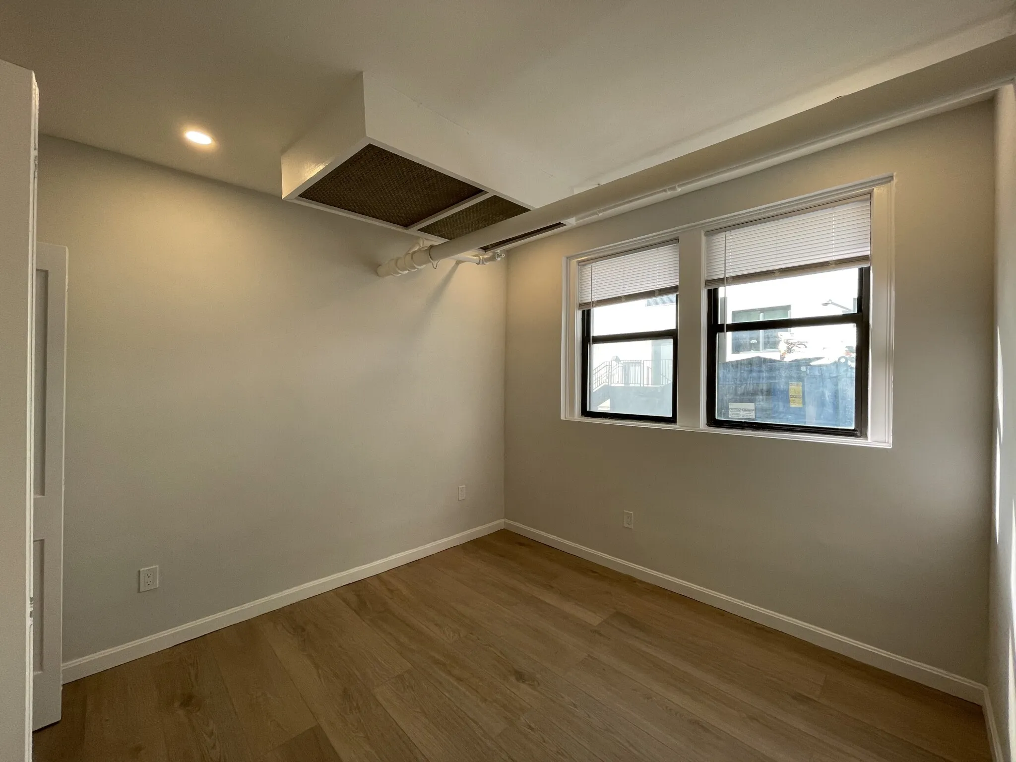 2 bed, 1 bath apartment for rent at 19 Peterborough Unit B, Fenway — photo 8 of 15
