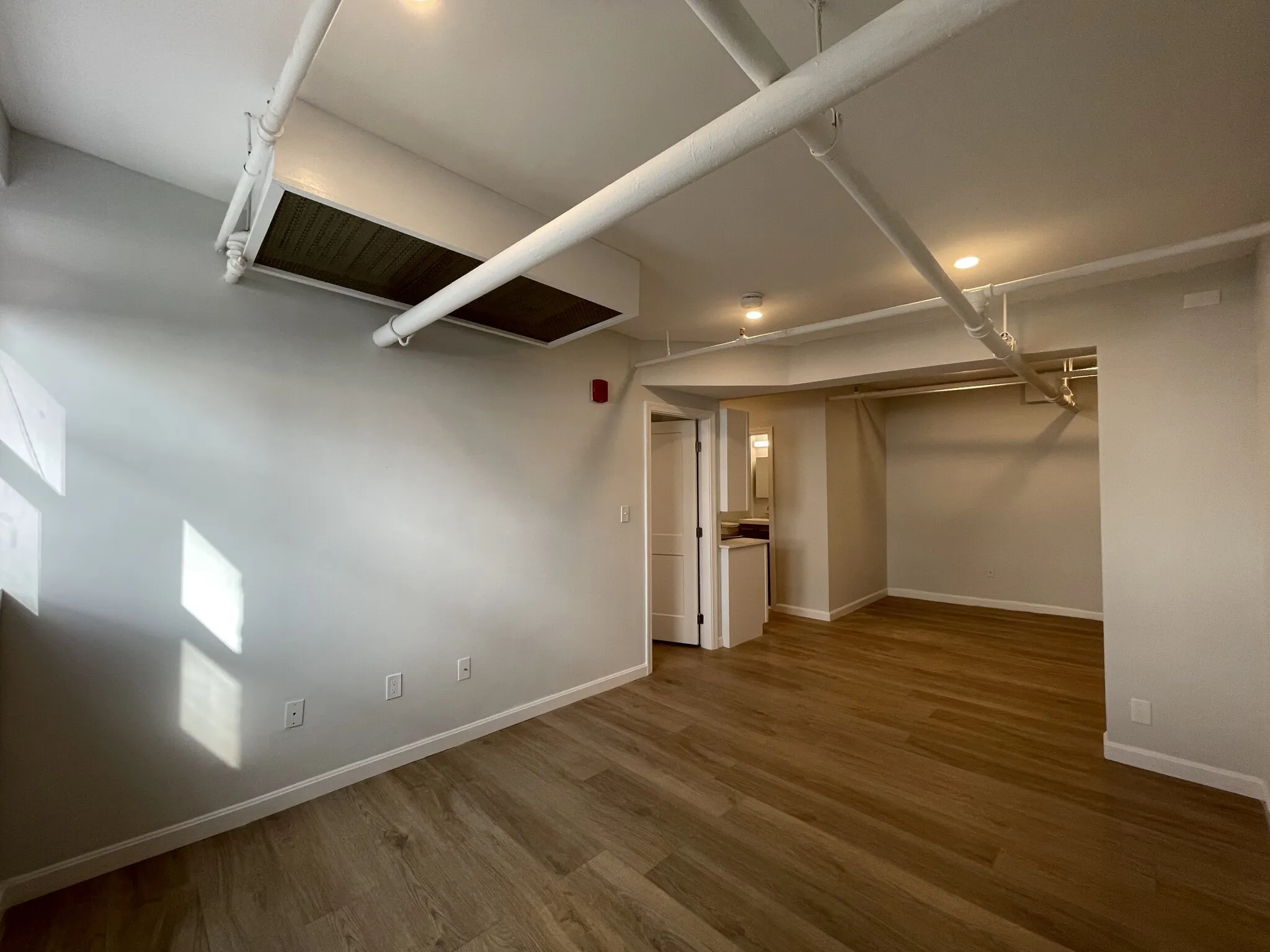2 bed, 1 bath apartment for rent at 19 Peterborough Unit B, Fenway — photo 6 of 15