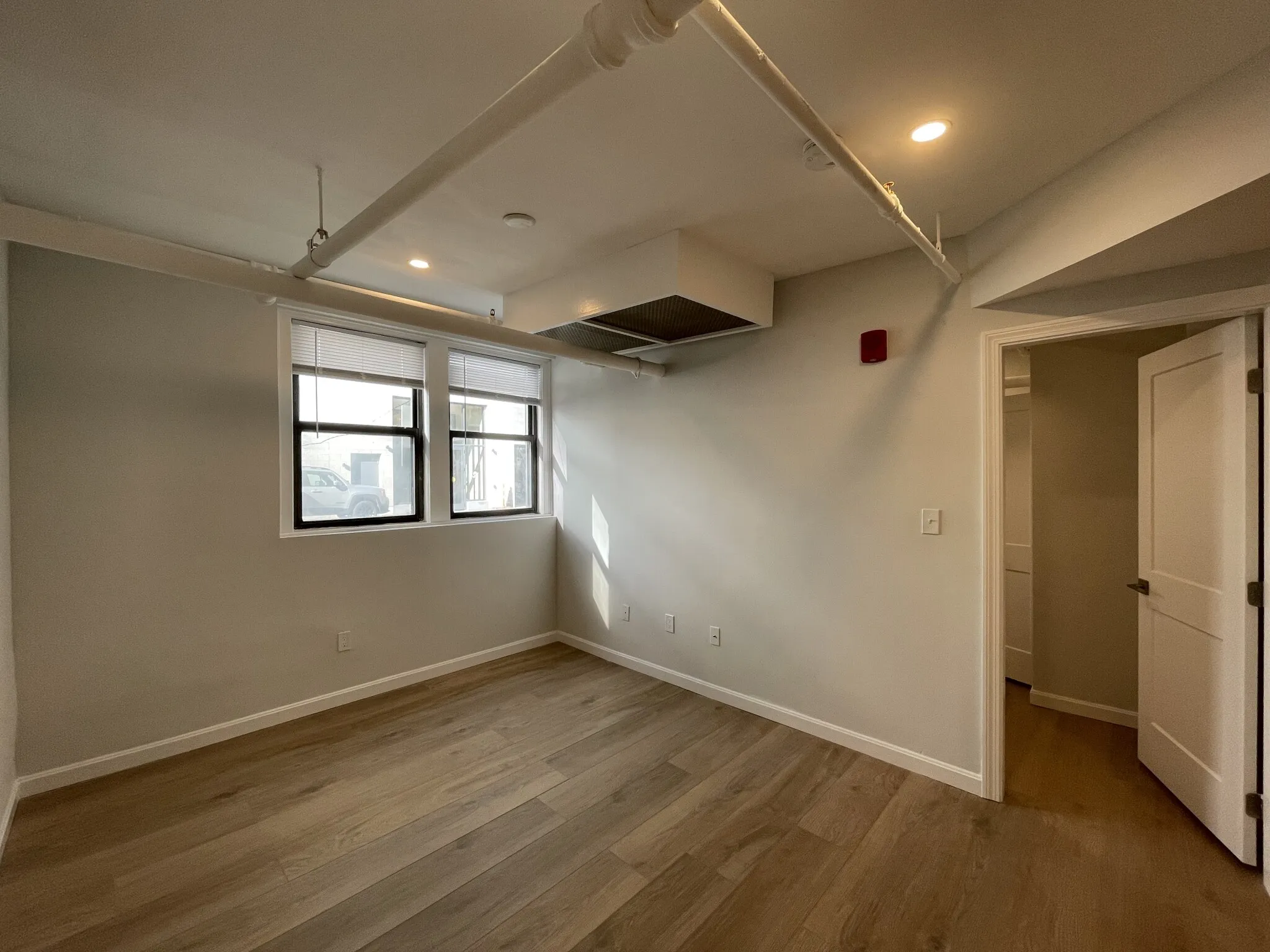 2 bed, 1 bath apartment for rent at 19 Peterborough Unit B, Fenway — photo 5 of 15