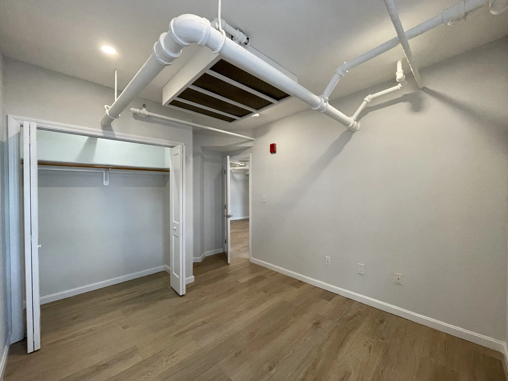 2 bed, 1 bath apartment for rent at 19 Peterborough Unit B, Fenway — photo 13 of 15