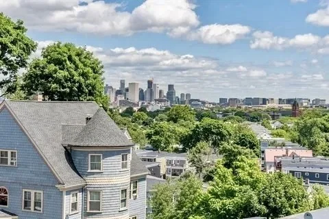 3 bed, 2 bath apartment for rent at 19 Peverell St Unit 3, Dorchester — photo 8 of 21