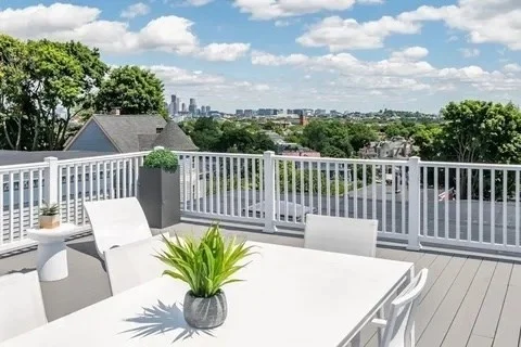 3 bed, 2 bath apartment for rent at 19 Peverell St Unit 3, Dorchester — photo 5 of 21