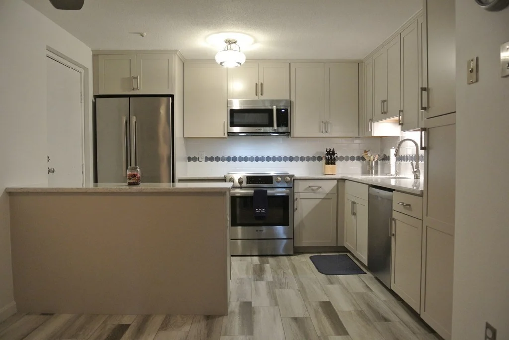 2 bed, 1 bath apartment for rent at 19 Pine St Unit G, Canton — photo 2 of 11
