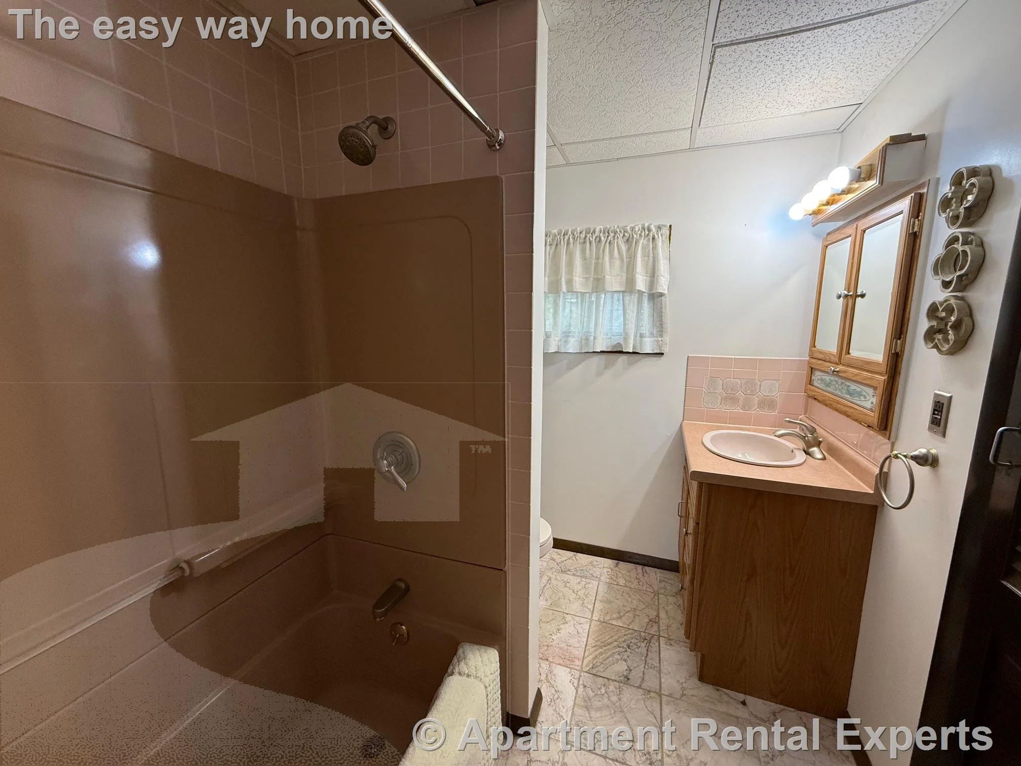 3 bed, 3 bath apartment for rent at 19 Pitman St, Porter Square — photo 14 of 28