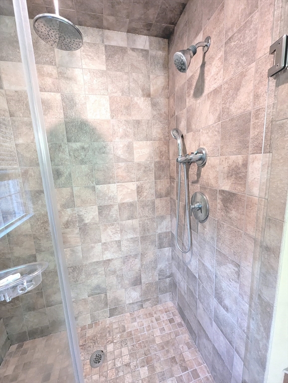 4 bed, 3 bath apartment for rent at 19 Plain St, Franklin — photo 19 of 32