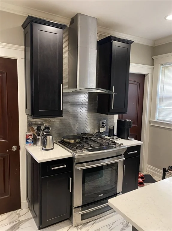 4 bed, 1 bath apartment for rent at 19 Pleasant St Unit 1, Dorchester — photo 3 of 10