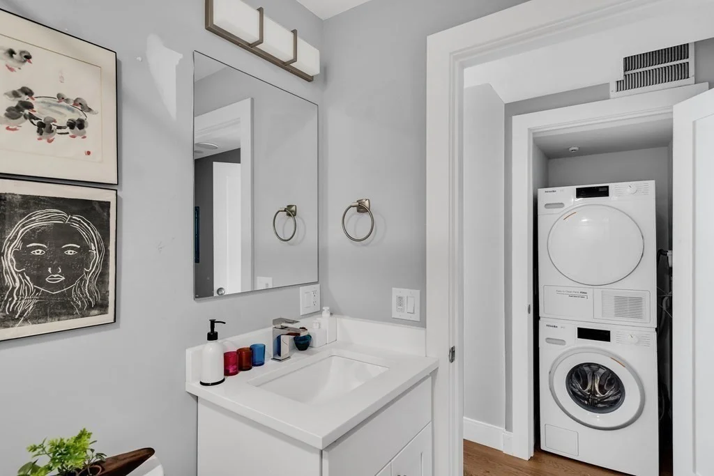 3 bed, 2 bath apartment for rent at 19 Plymouth St Unit 2, Wellington-Harrington — photo 27 of 27