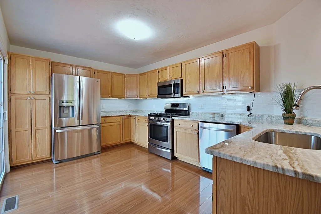 3 bed, 3 bath apartment for rent at 19 Ptarmigan Dr Unit 19, Shrewsbury — photo 13 of 42