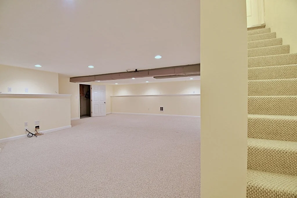 3 bed, 3 bath apartment for rent at 19 Ptarmigan Dr Unit 19, Shrewsbury — photo 33 of 42