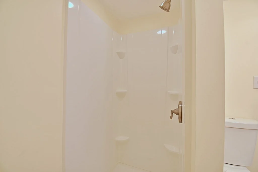 3 bed, 3 bath apartment for rent at 19 Ptarmigan Dr Unit 19, Shrewsbury — photo 35 of 42
