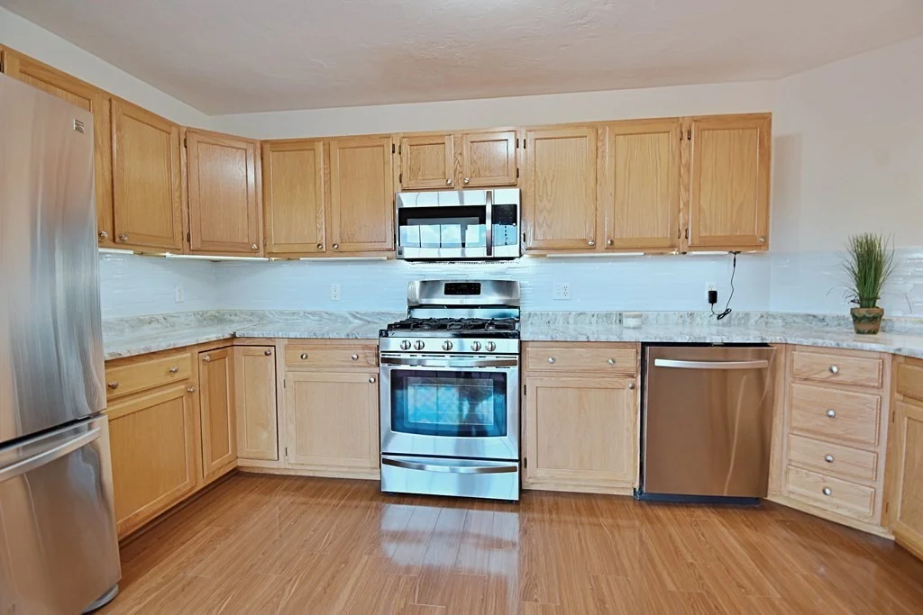 3 bed, 3 bath apartment for rent at 19 Ptarmigan Dr Unit 19, Shrewsbury — photo 16 of 42