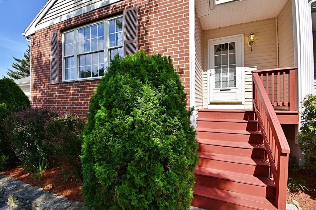 3 bed, 3 bath apartment for rent at 19 Ptarmigan Dr Unit 19, Shrewsbury — photo 2 of 42