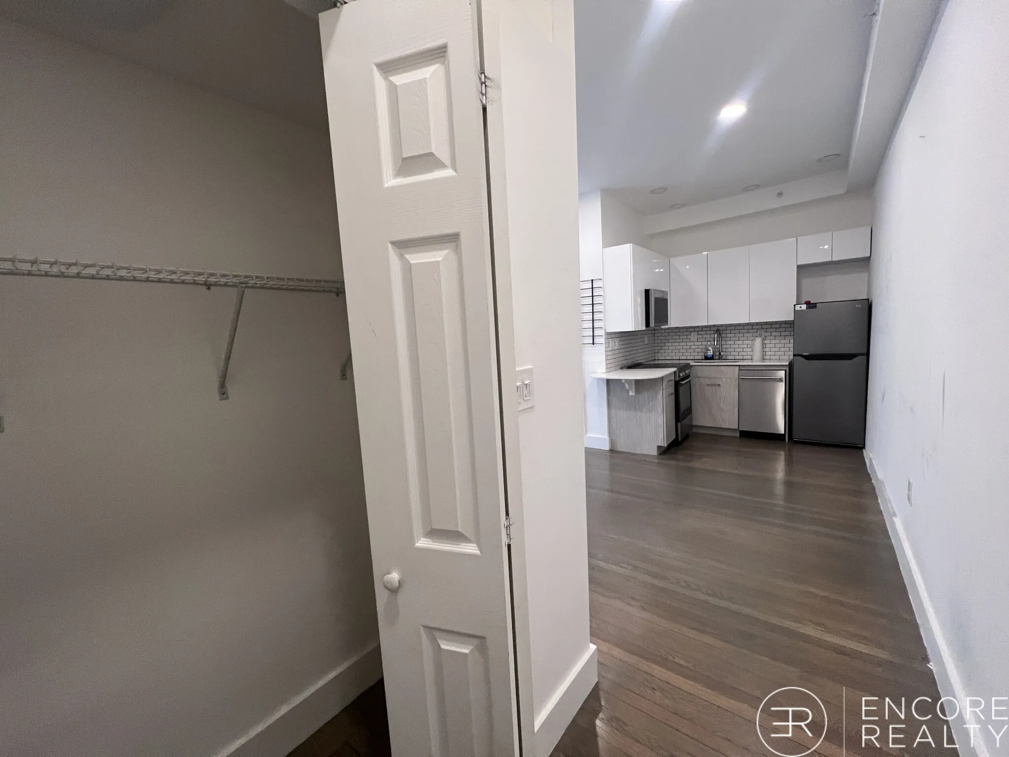 Studio bed, 1 bath apartment for rent at 19 Queensberry St Unit 3-11, Fenway — photo 3 of 5