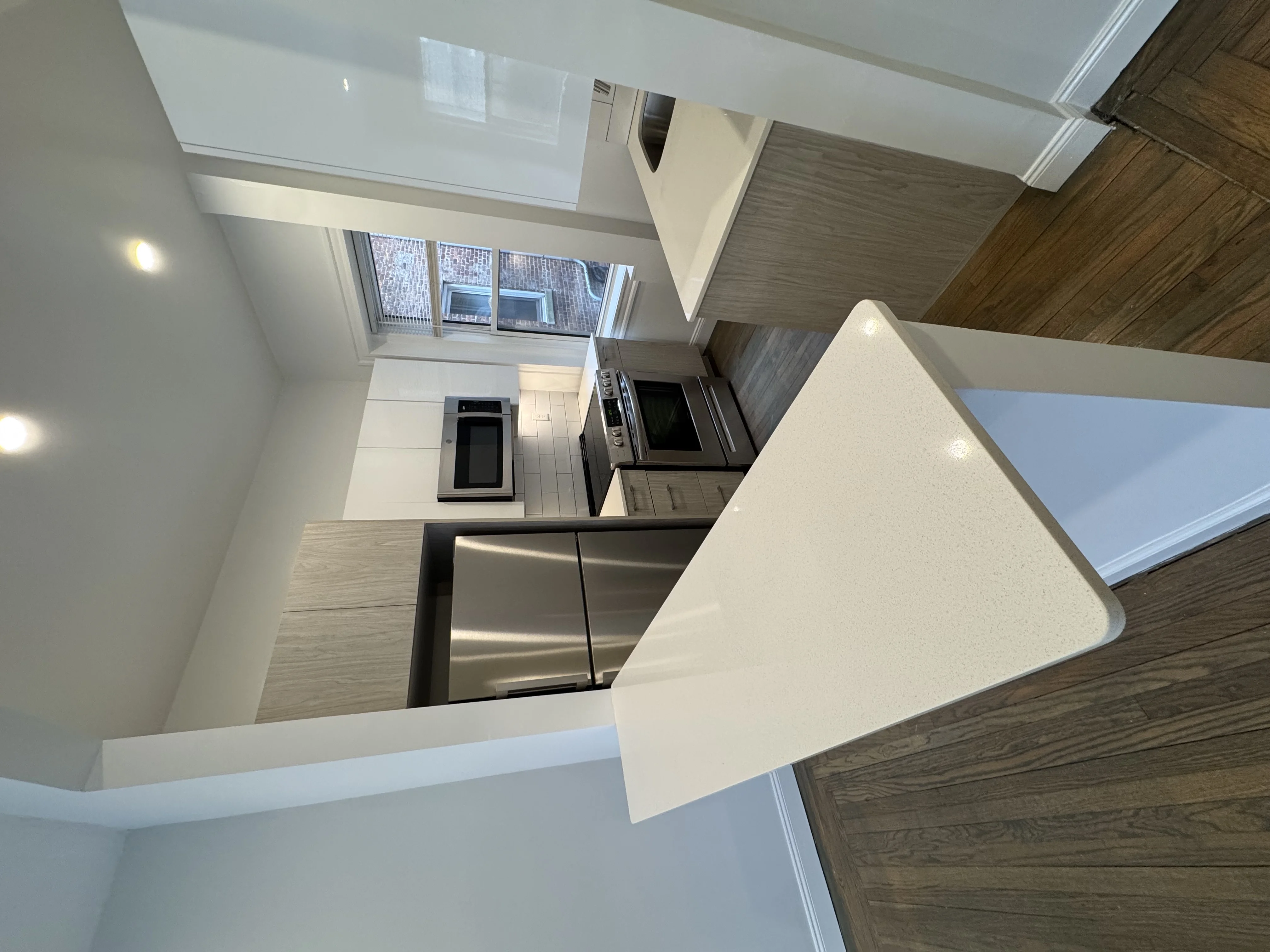 1 bed, 1 bath apartment for rent at 19 Queensberry St Unit 4, Fenway