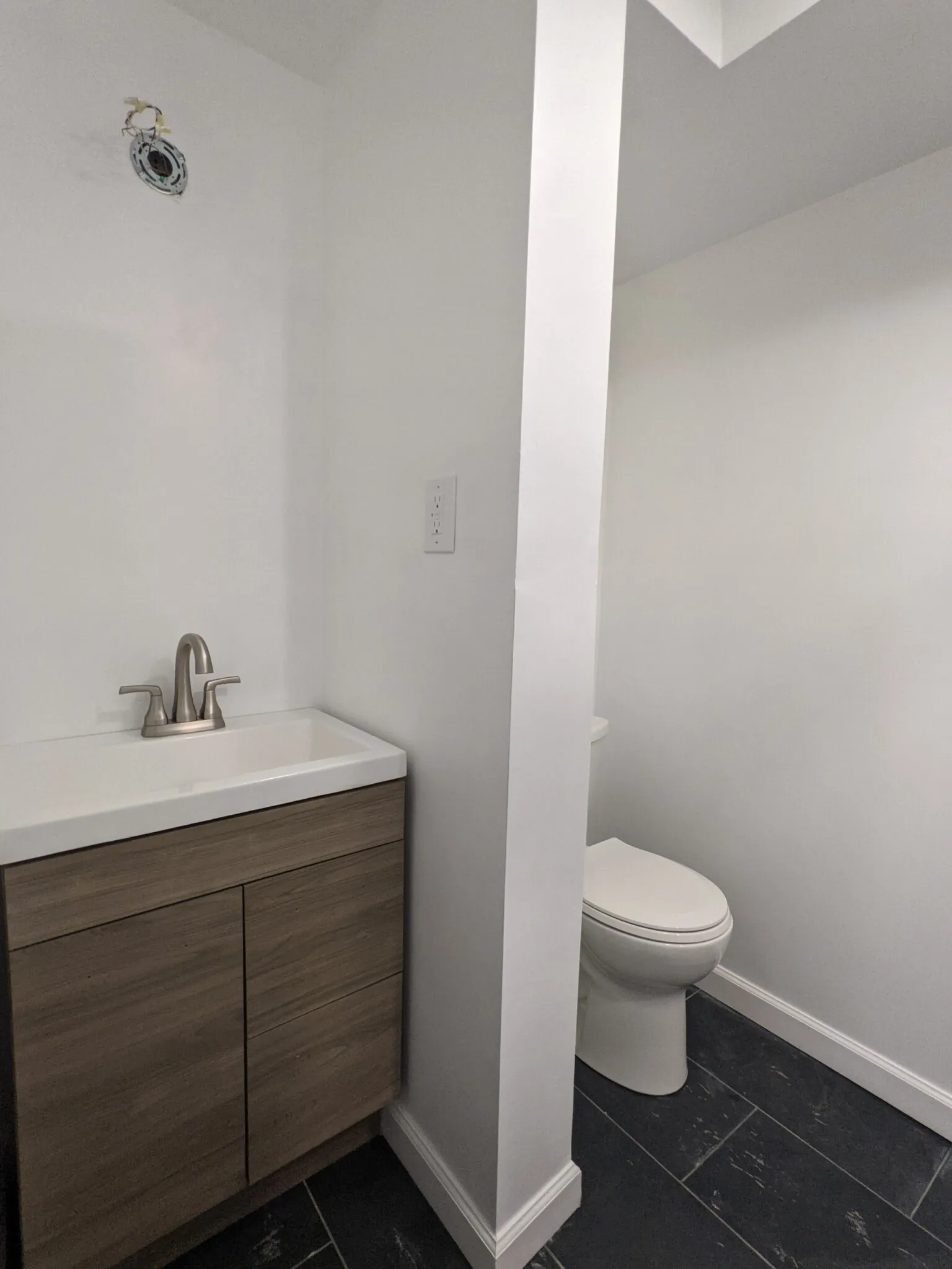1 bed, 1 bath apartment for rent at 19 Queensberry St Unit B, Fenway — photo 7 of 13