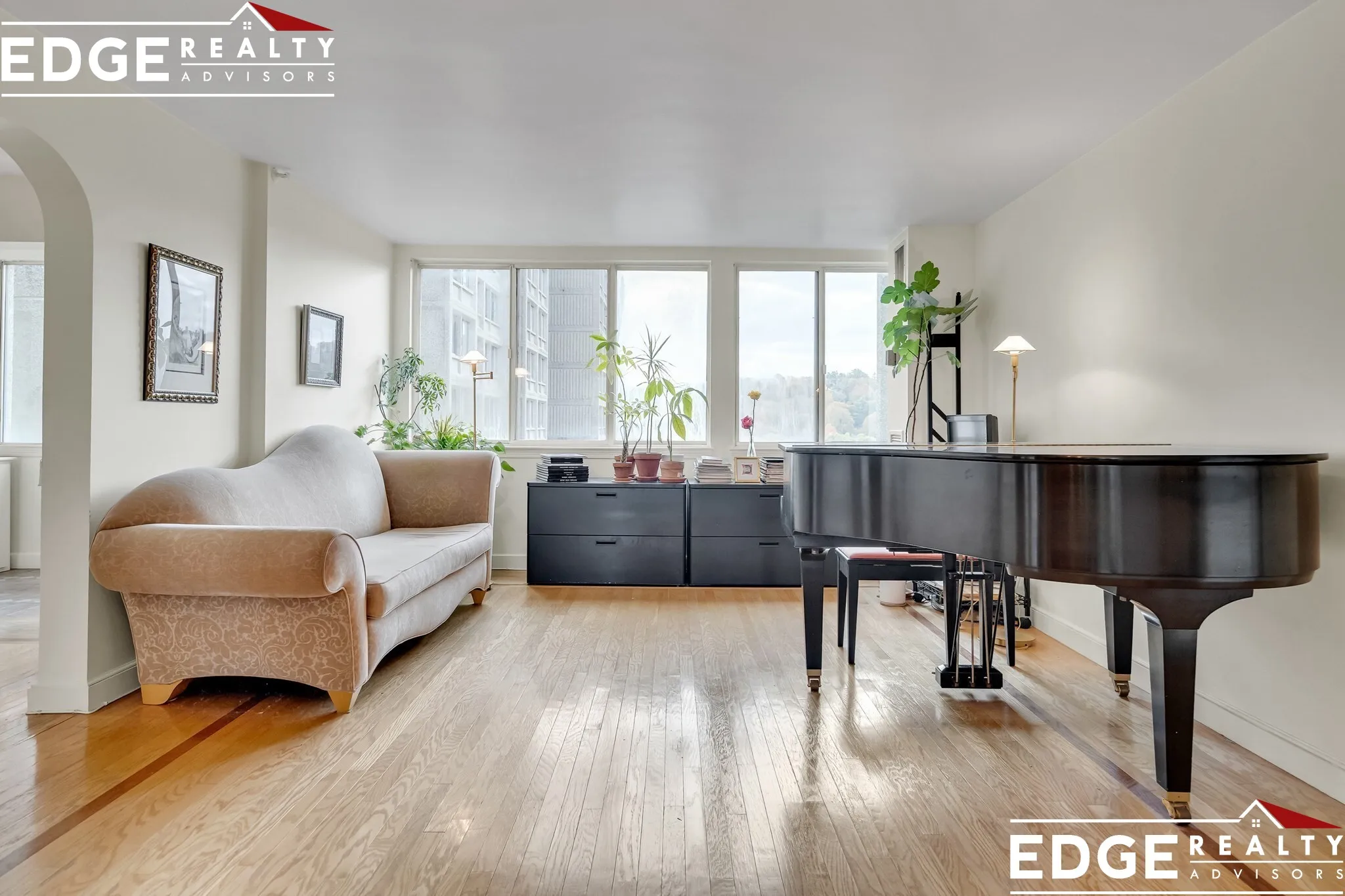 2 bed, 2 bath apartment for rent at 19 Regent Circle Unit 717, Brookline — photo 1 of 24