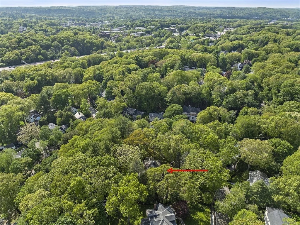 5 bed, 3 bath apartment for rent at 19 Ridge Rd, Newton — photo 30 of 32