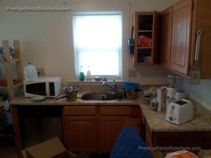 4 bed, 2.5 bath apartment for rent at 19 Roseclair St Unit 1, Dorchester — photo 3 of 6