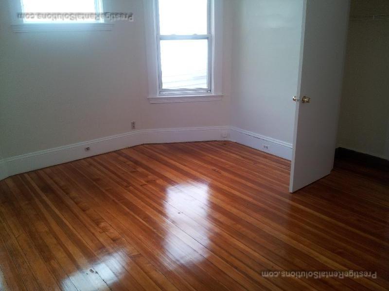 4 bed, 2.5 bath apartment for rent at 19 Roseclair St Unit 1, Dorchester — photo 2 of 6