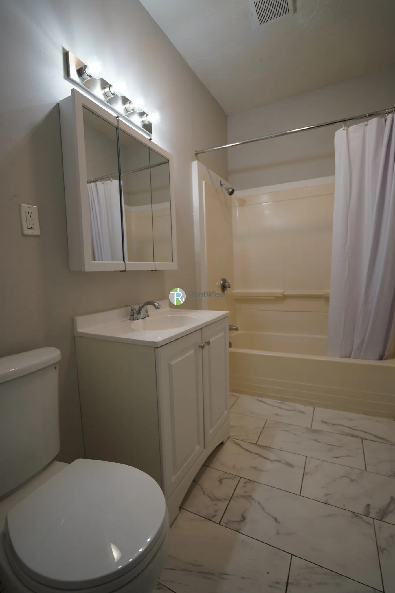 4 bed, 2 bath apartment for rent at 19 Roseclair St Unit 3, Dorchester — photo 7 of 22